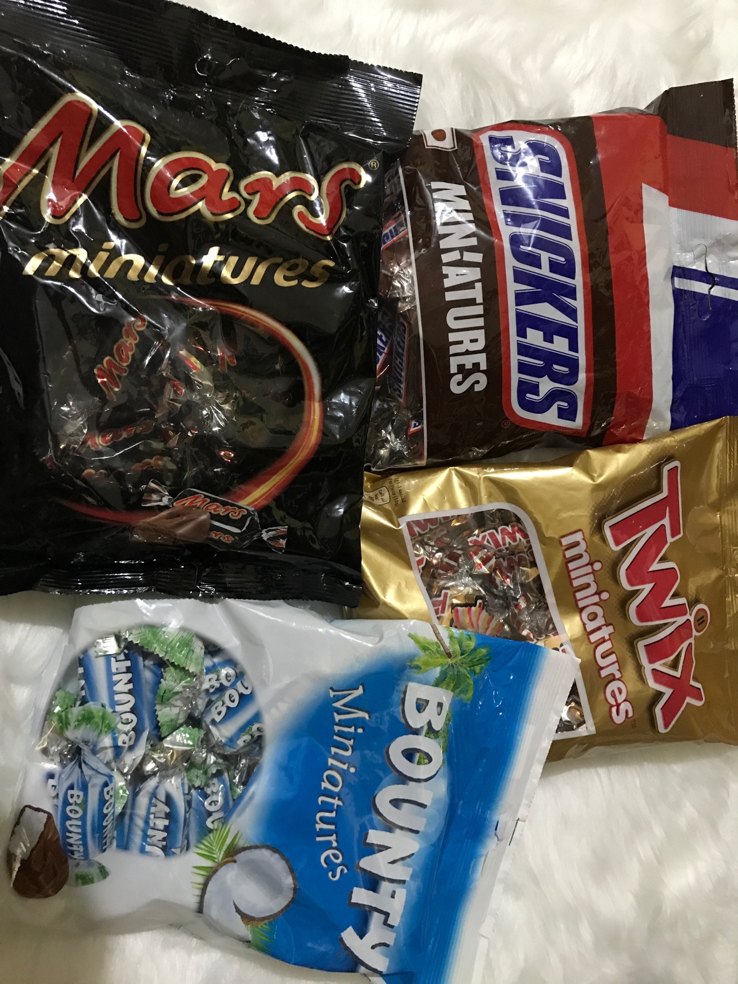 Miniature mars twix bounty et snickers