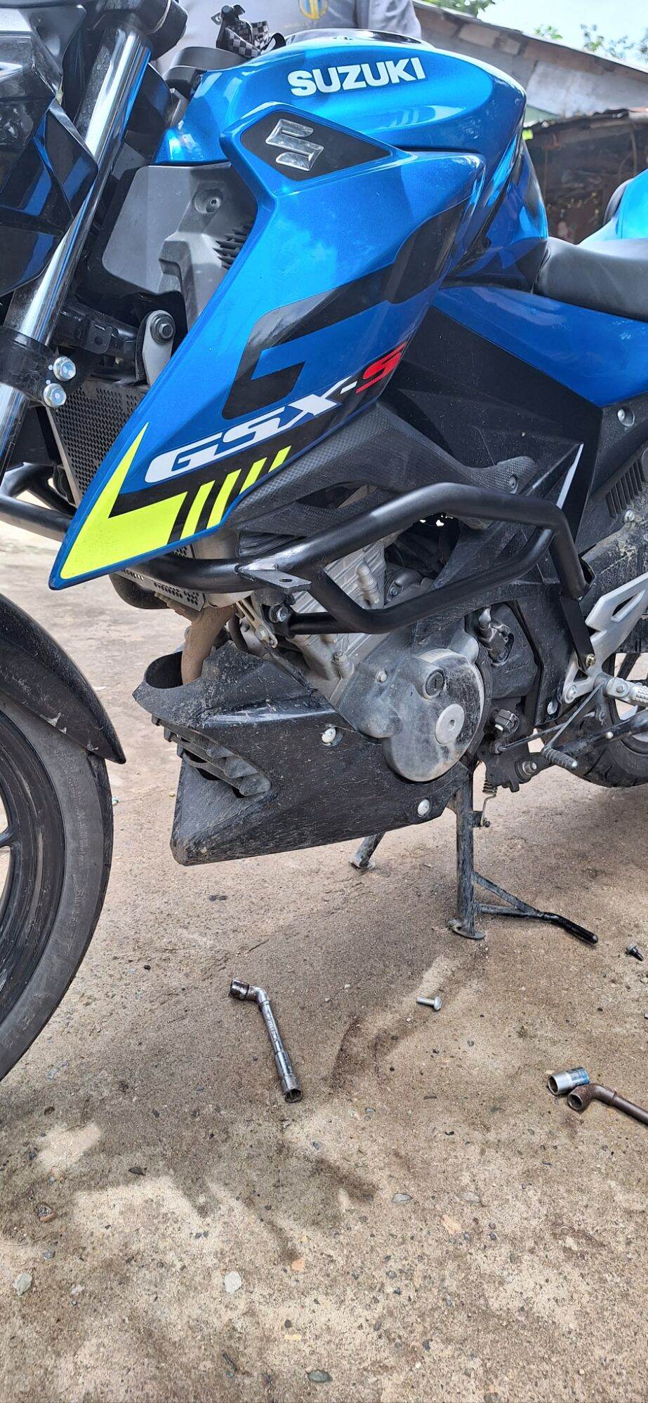 Suzuki Gsx R150 Oil Filter For Suzuki Gixxer 150 Buy Gixxer Online With  Best Price, Jan