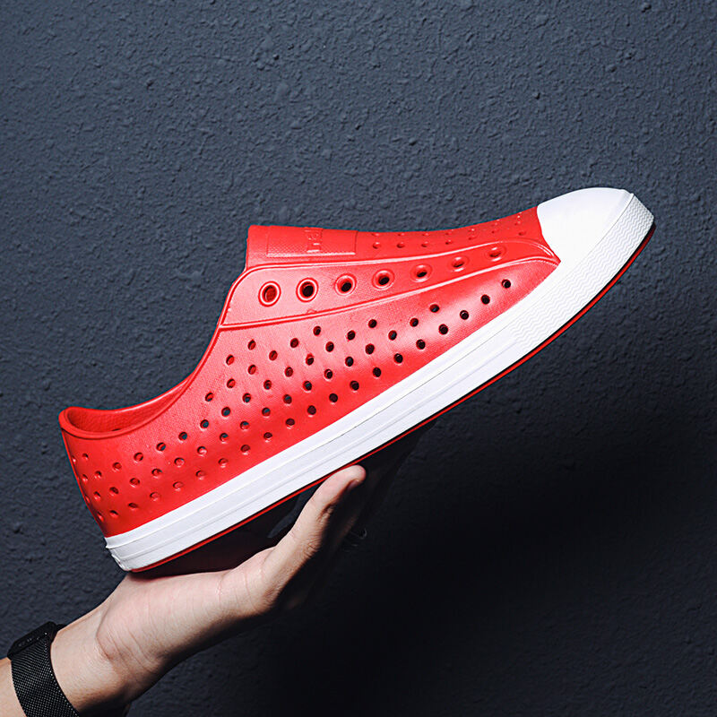 Great Native Porous Shoes Men's and Women's ThickSoled White Beach