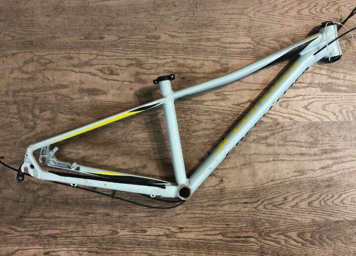 specialized xs frame