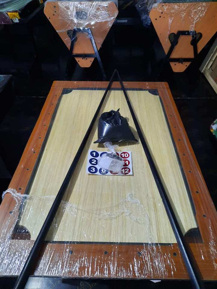 2x3ft pool table (new)with complete accessories /mesa ng poolpolan