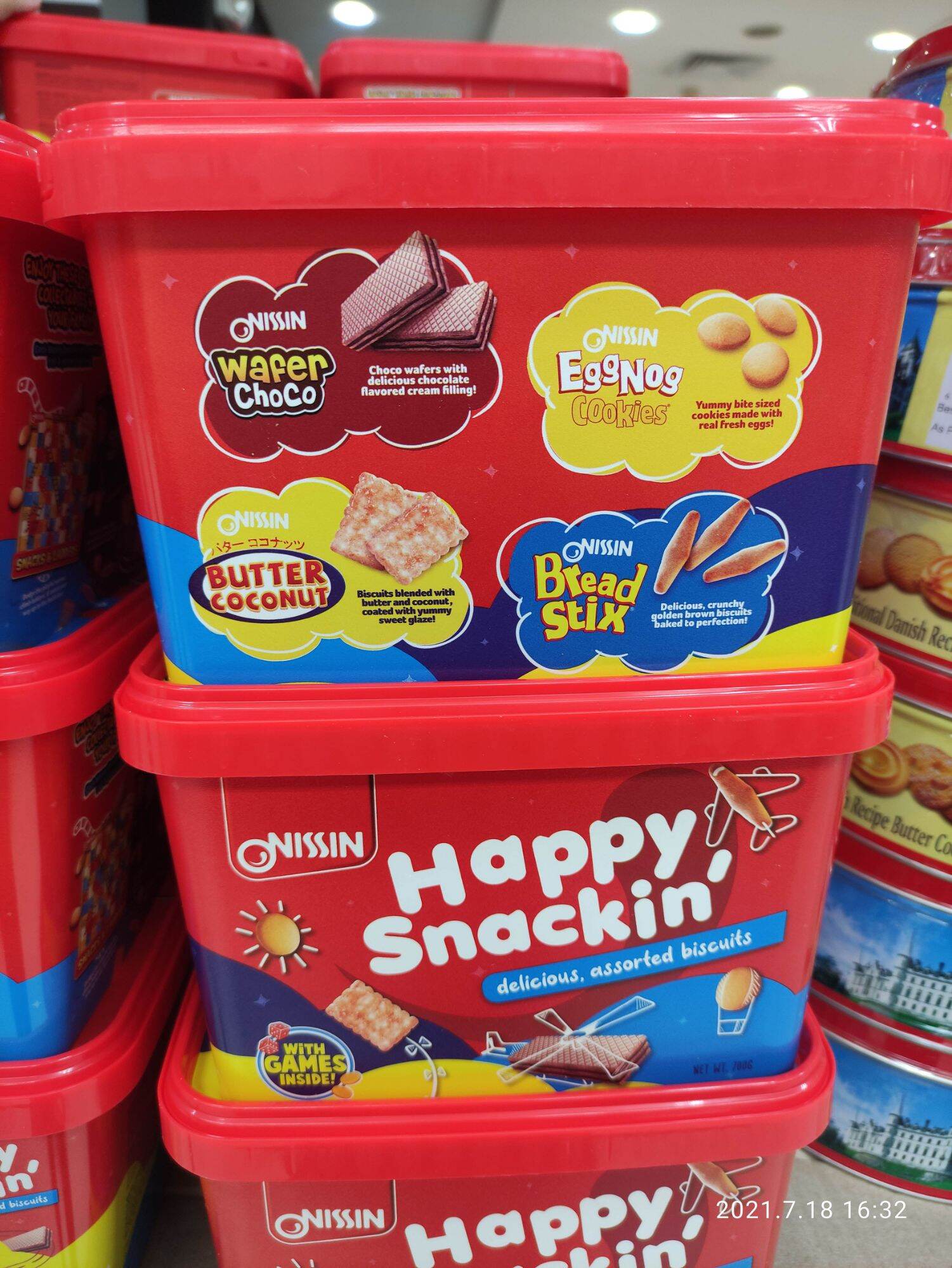 Buy 1 Take 1 Nissin Happy Snackin Assorted Biscuits 700gms X 2