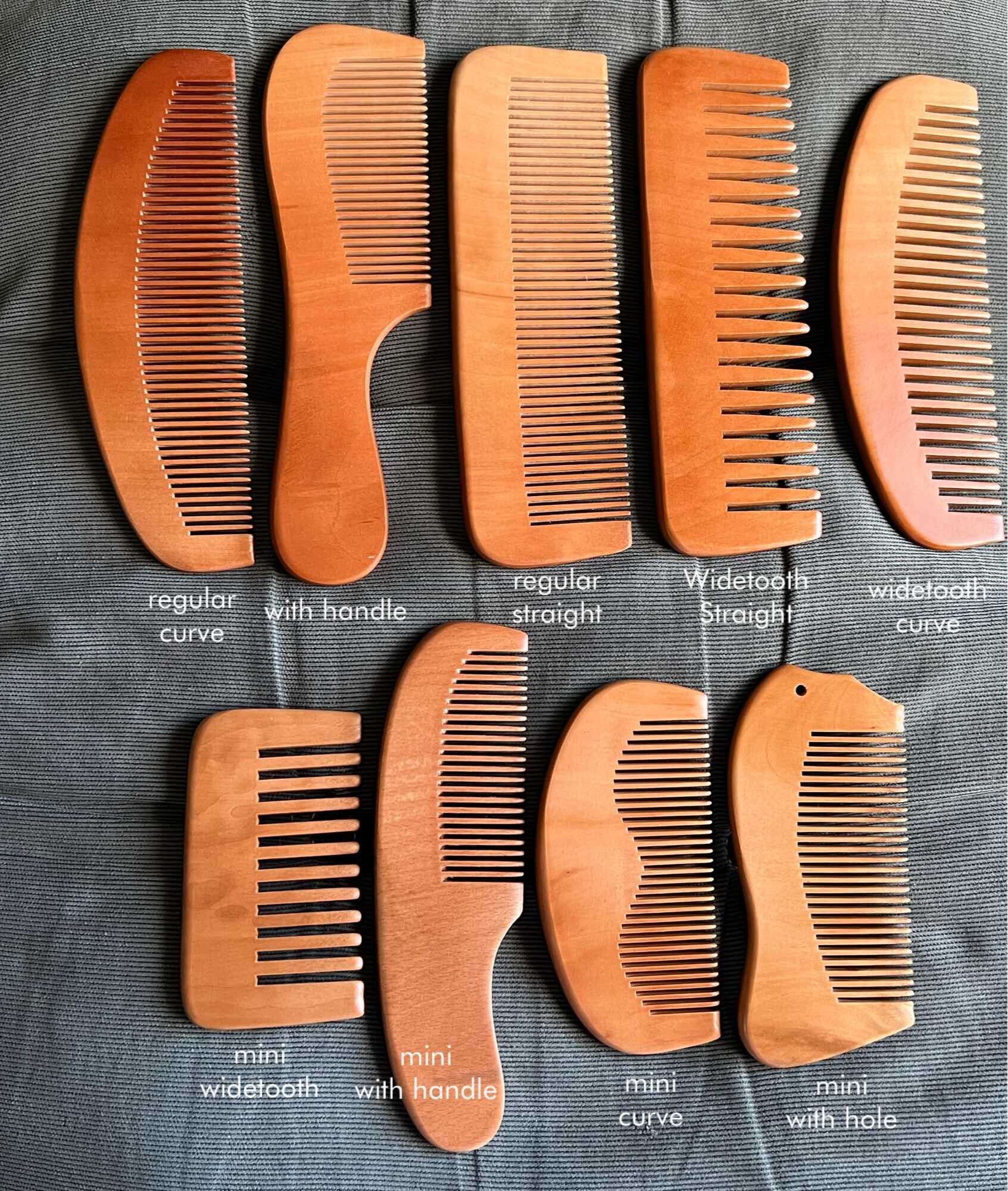 Aveh Manila Plain Wooden Hair Comb