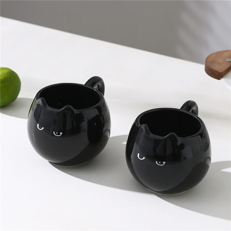 Product photo of Black cat-shaped ceramic mug, 380 ml from its Lazada listing