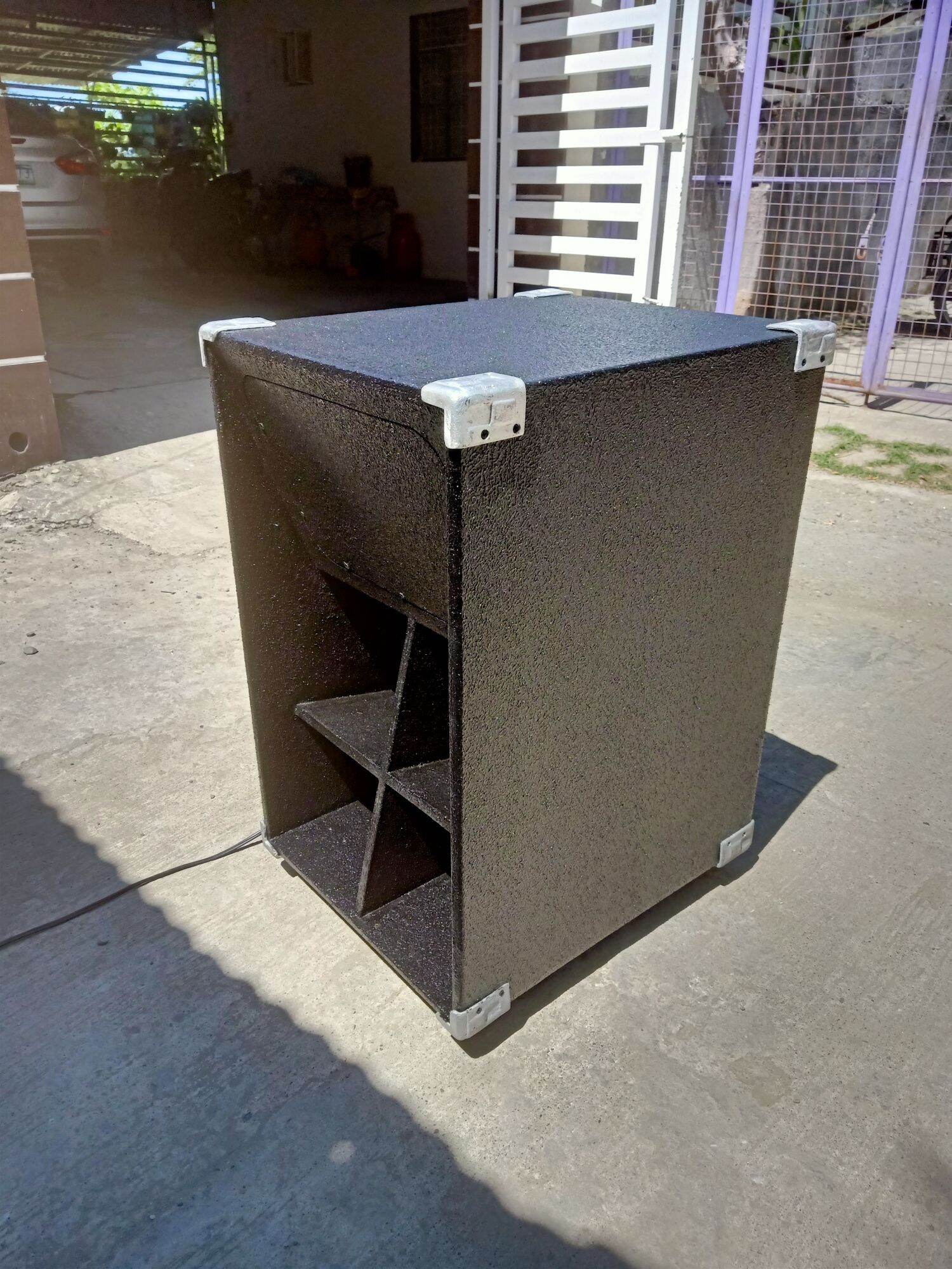 Mcv speaker hot sale box