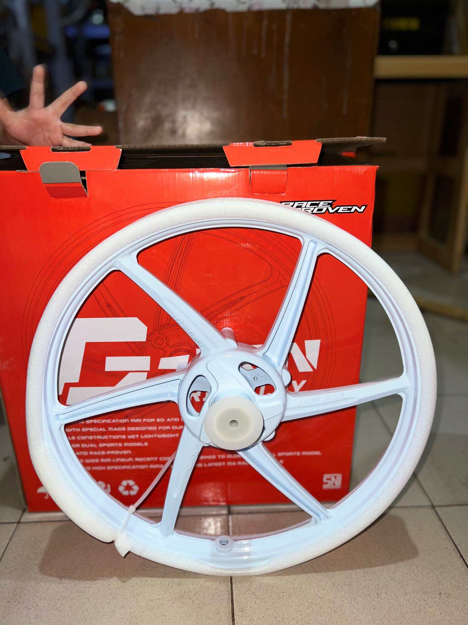 ORIGINAL G-REN PCX 160 17S MAGS ABS / CBS PLUG AND PLAY.