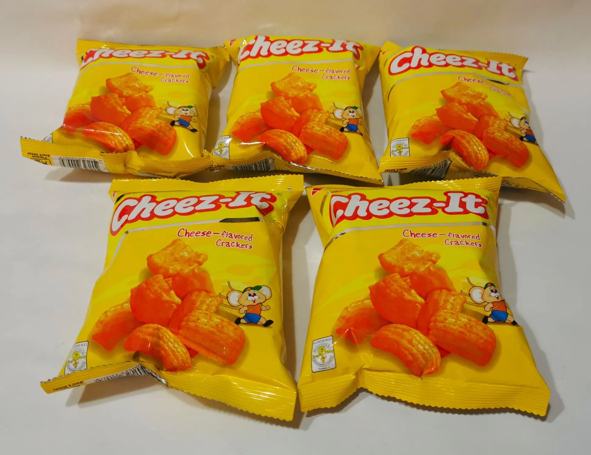 5 Packs of Cheez-it Cheese Flavored Snack (25g)