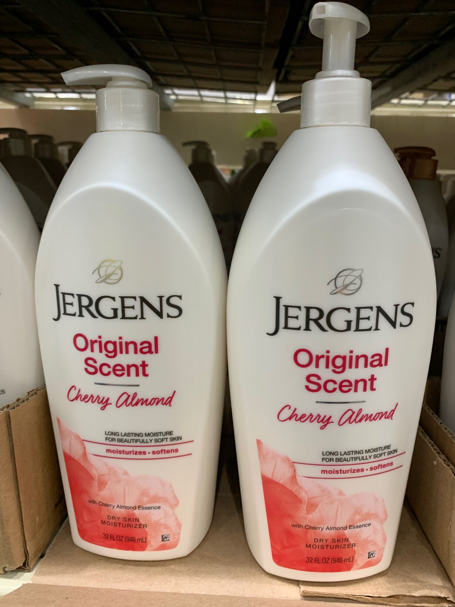 JERGENS LOTION ORIGINA CHERRY ALMOND 320Z Lazada PH