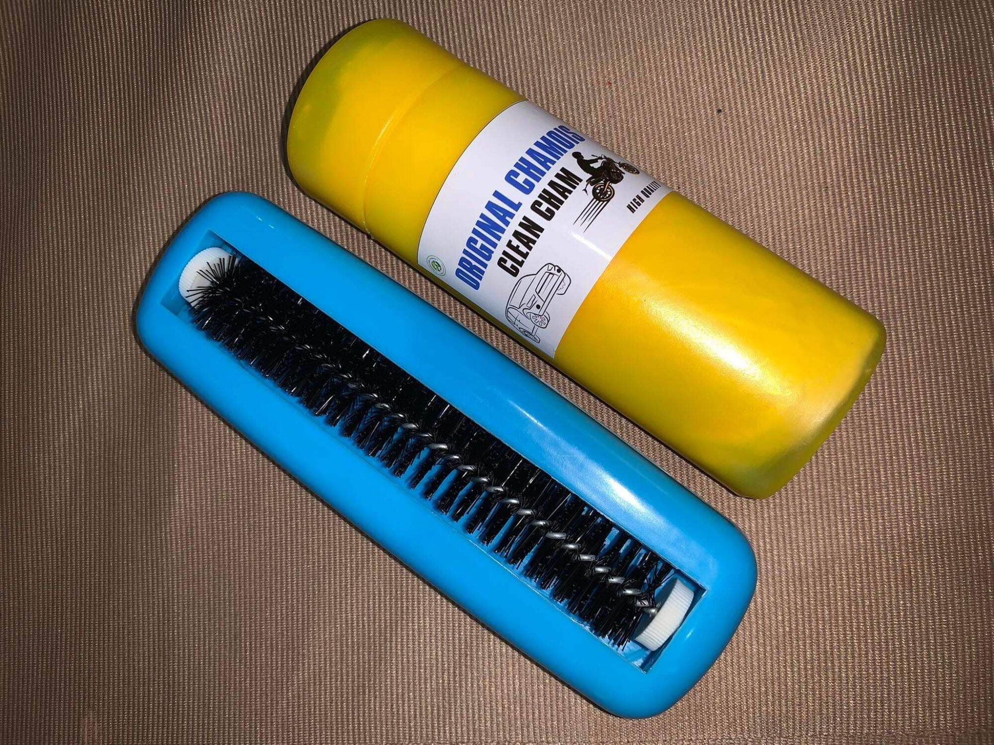 Sets for sale DUST BRush carpet and matting cleaner w/Original Chamois