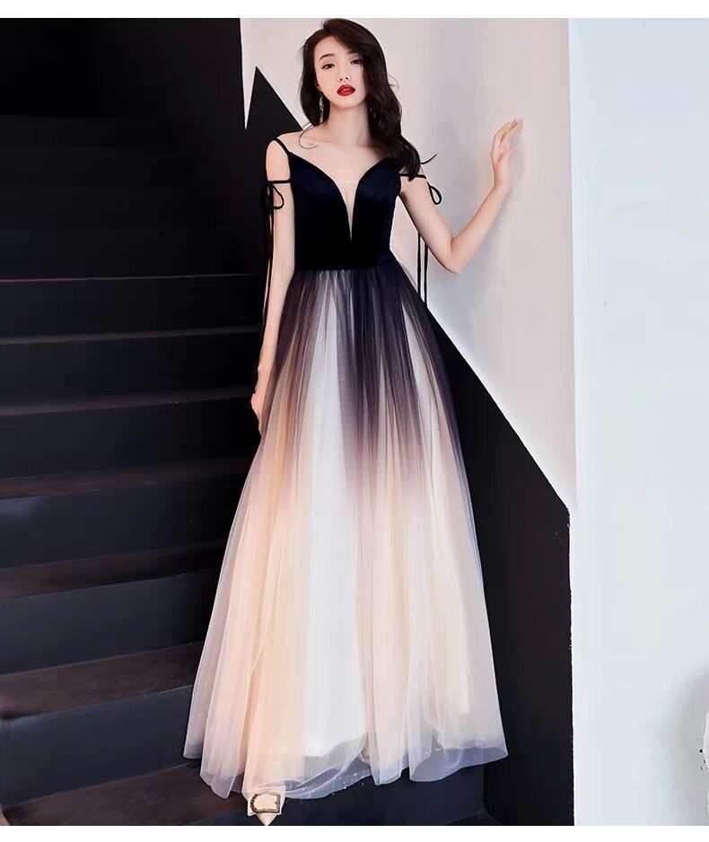 Banquet Evening Dress - Elegant and Slimming by 