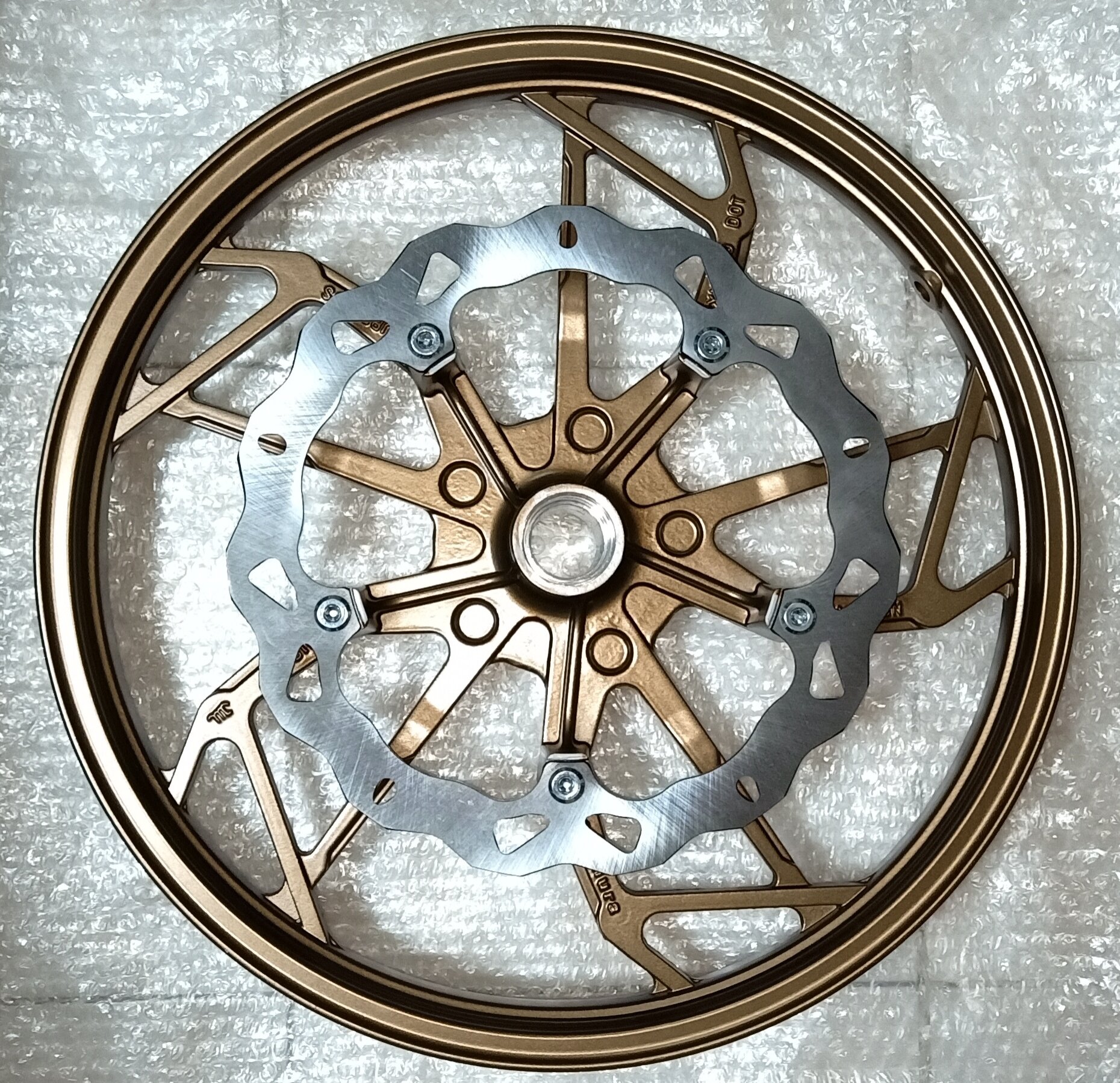 Suzuki Raider 150 Disc Type Magwheels - Bronze