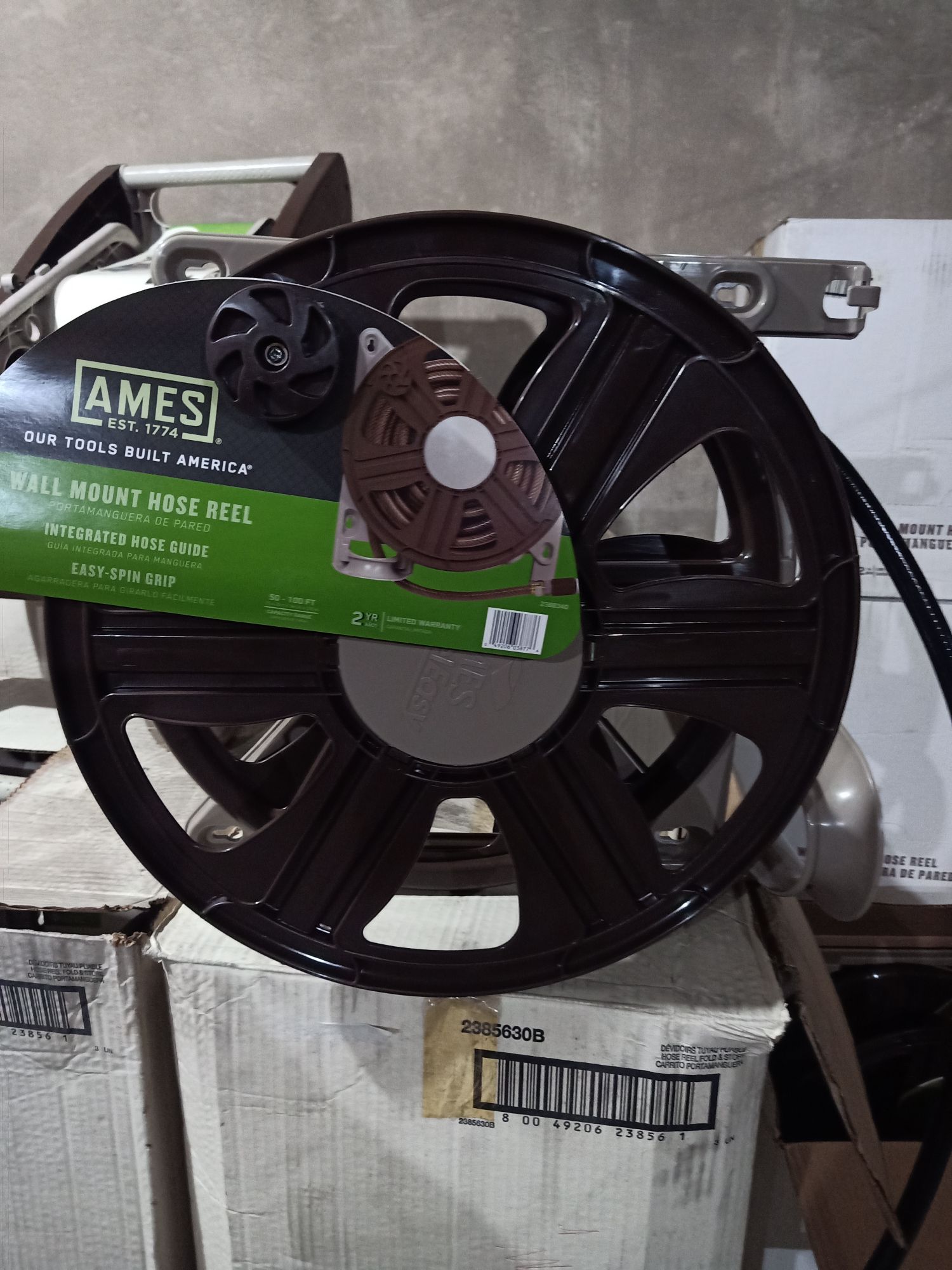 AMES REELEASY WALL MOUNTED HOSE REEL WITH LEADER HOSE AND COUPLING