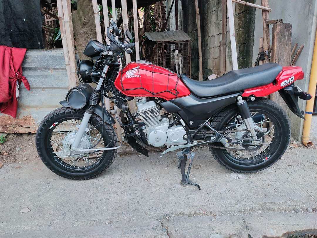 Honda 2024 supremo scrambler