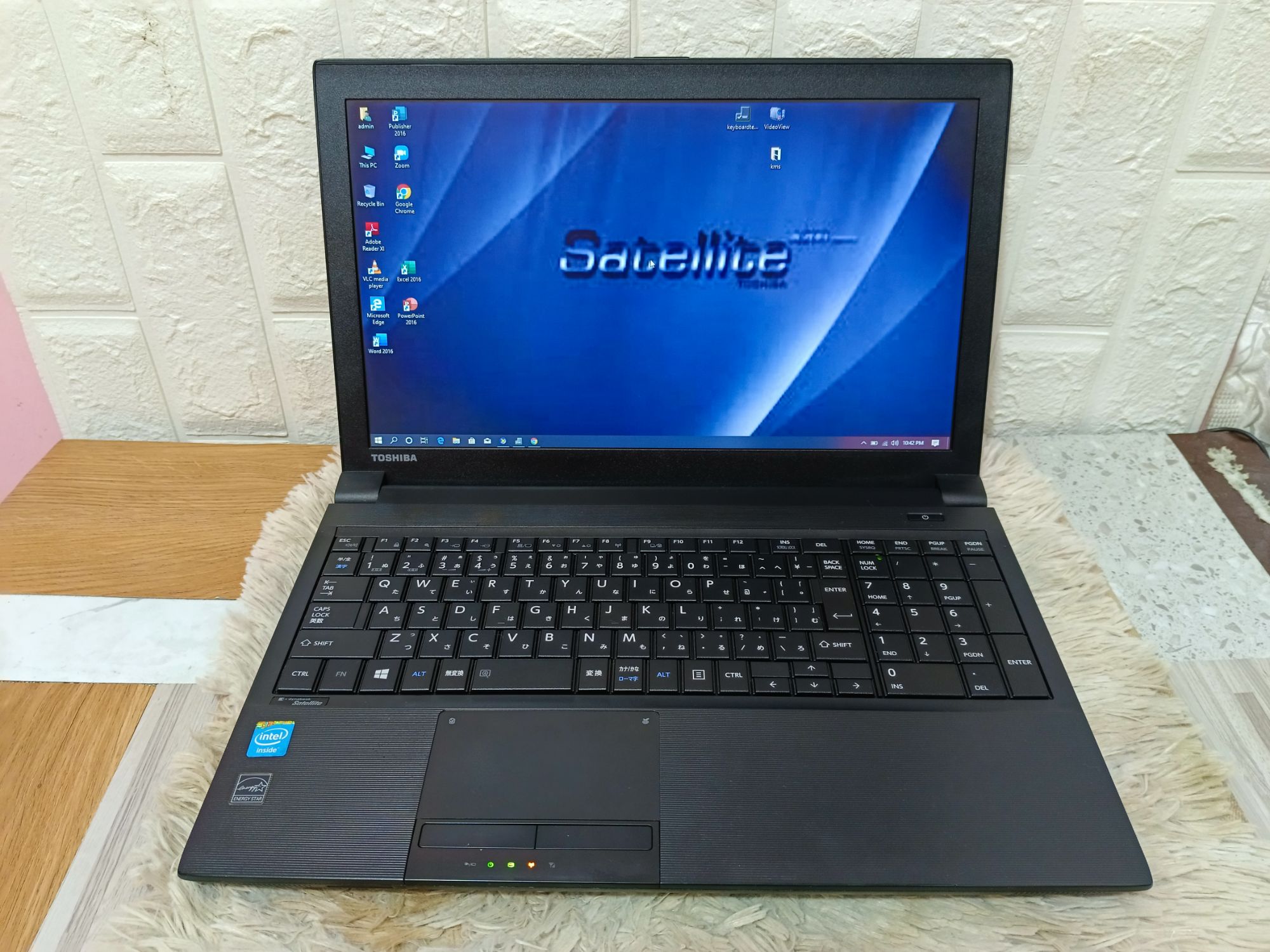 High Quality Unique Japan Laptop Toshiba Dynabook Satellite B453/J