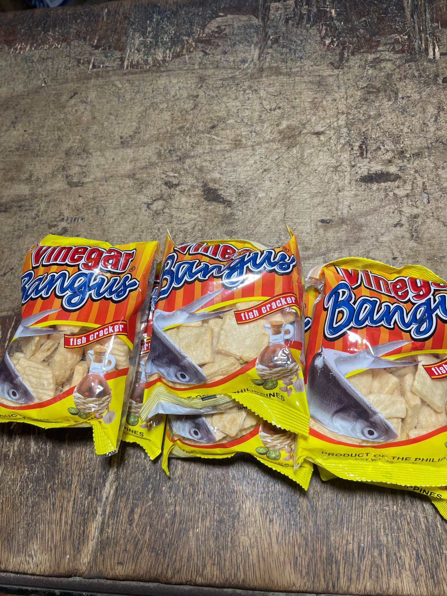 Vinegar Bangus fish crackers 6 packsx30grams