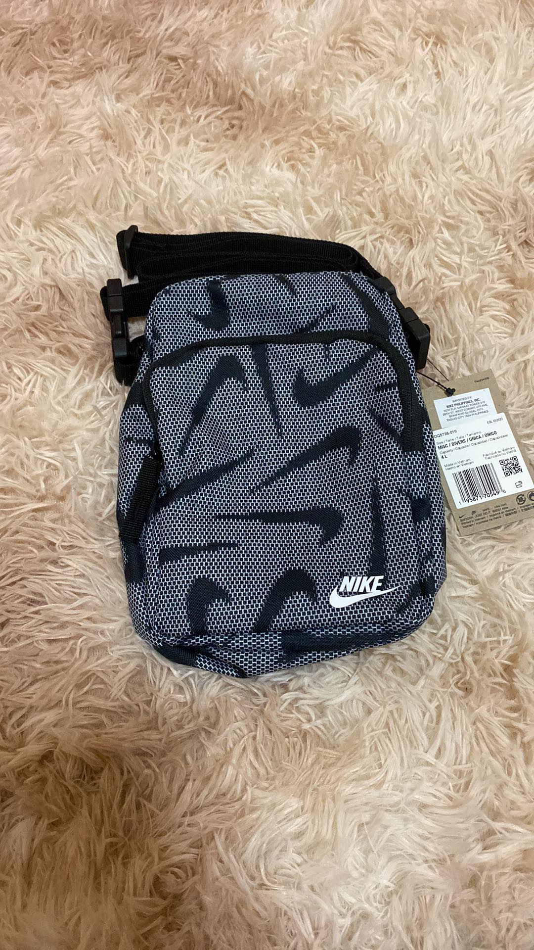 Nike Departure II Messenger Bag | Brandable Clothing