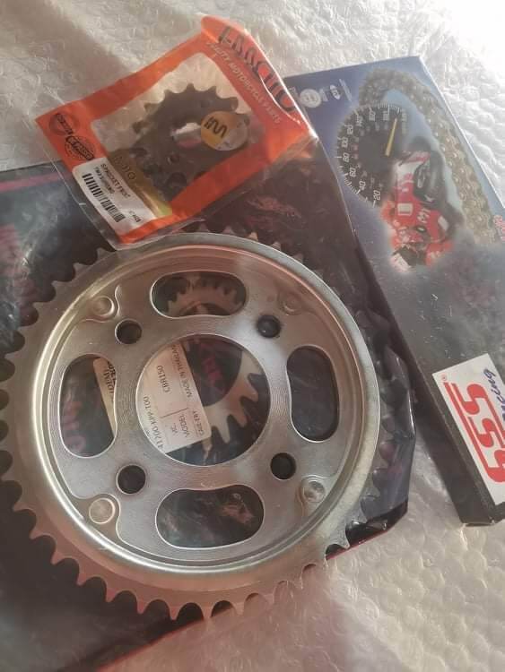 Cbr 150r best sale chain sprocket