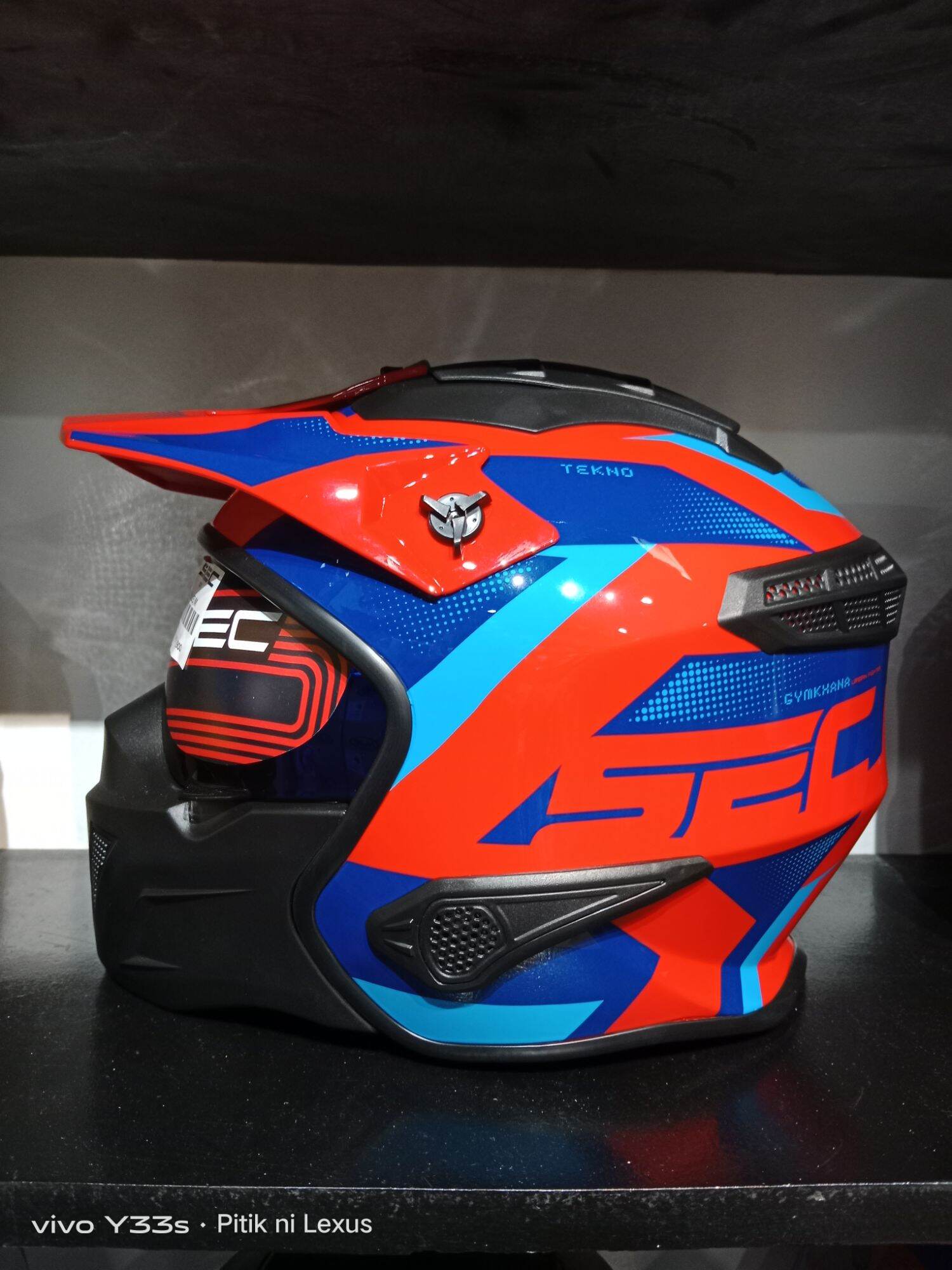 Sec Gymkhana Motard Helmet with Extra Lens