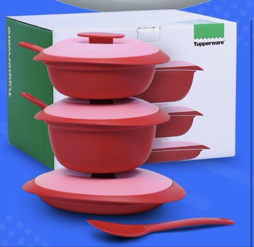 Tupperware Petit Royal Red Serving Set 