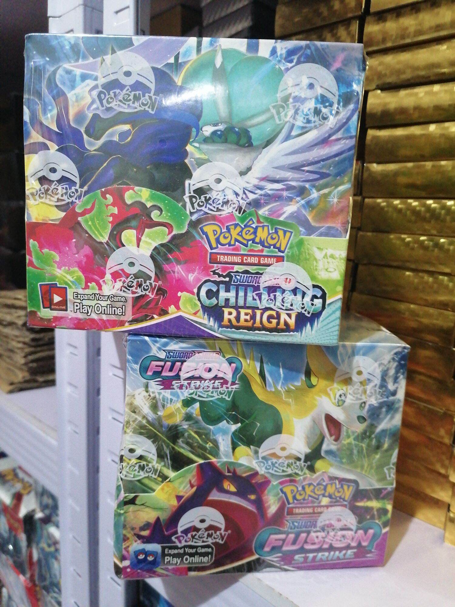 fake chilling reign booster box Pokémon TCG: XY: Evolutions main image 0