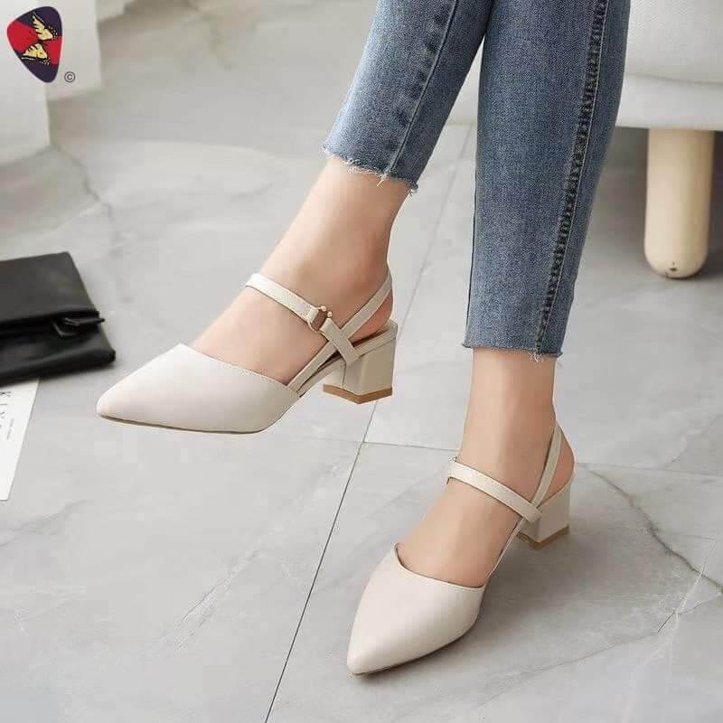 closed toe 2 inch heels