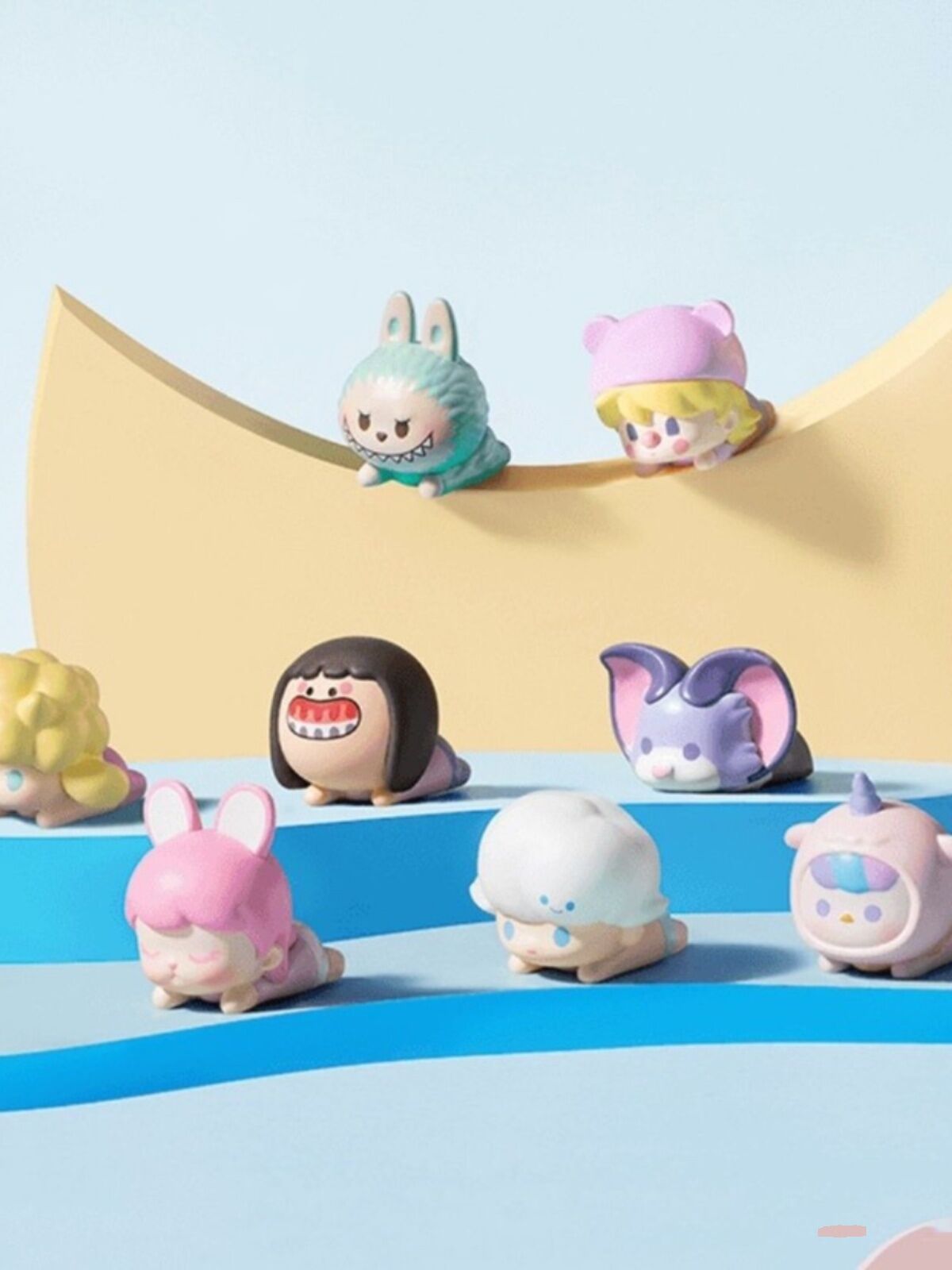 Authentic PopMart Pop Mart Cute Grain Three Generations Popbean Classic Basic Lying Posture Series Mini Cute