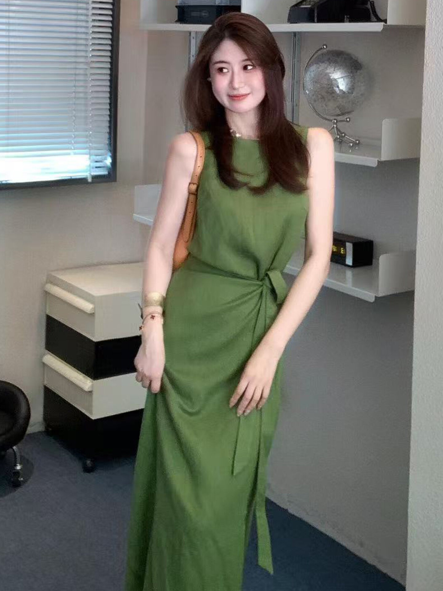 green dress what colour accessories WD02 - MADE-TO-ORDER main image 0