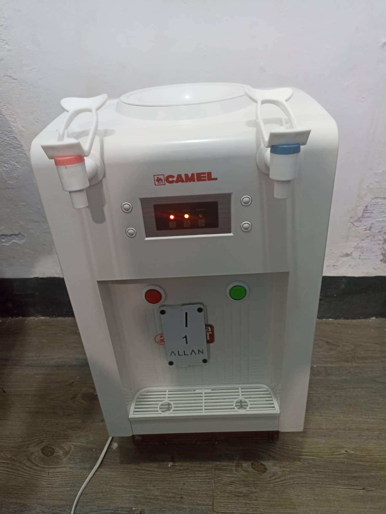 WATER DISPENSER VENDO MACHINE TABLE TOP(HOT AND COLD) Lazada PH