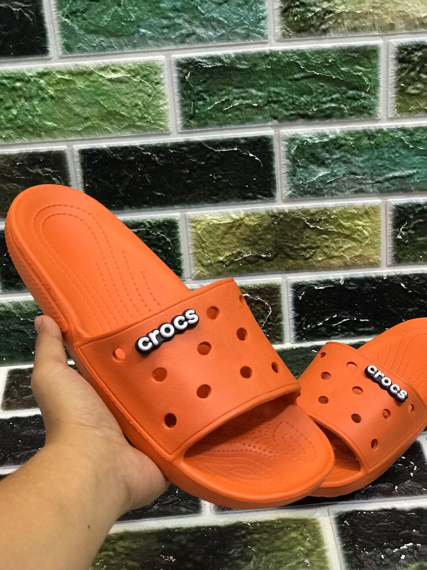 sport maniac crocs