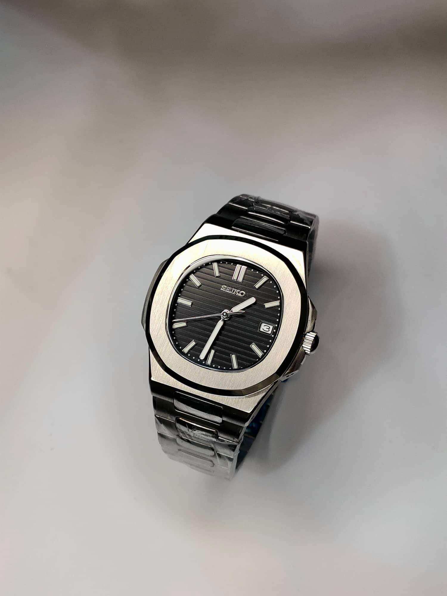 Seiko SII NH35 Custom Black Naut Build. 