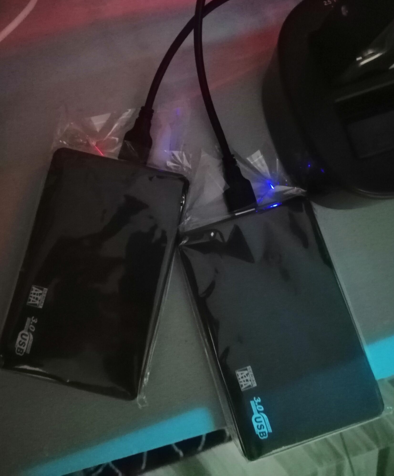 EXTERNAL HARD DRIVE 500GB,1TERA WITH LATEST MOVIES 2017 TO 2022 MOVIES