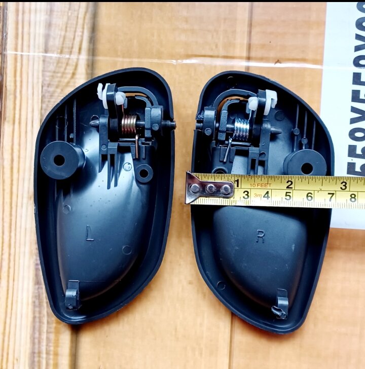 suzuki multicab f6a scrum inside Door handle small black Lh/Rh 78481-85000. 