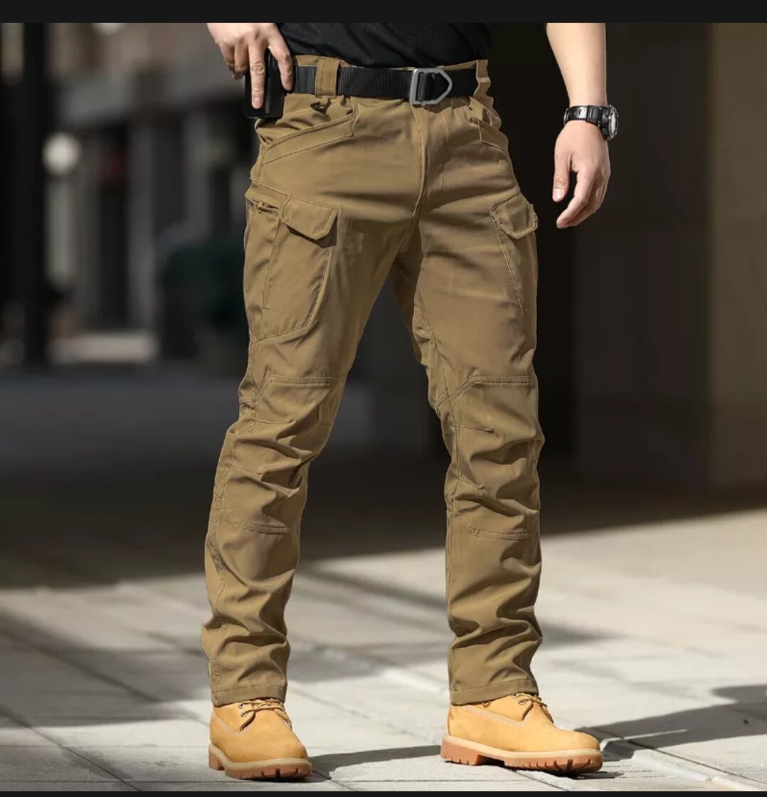 Tactical khaki sales cargo pants