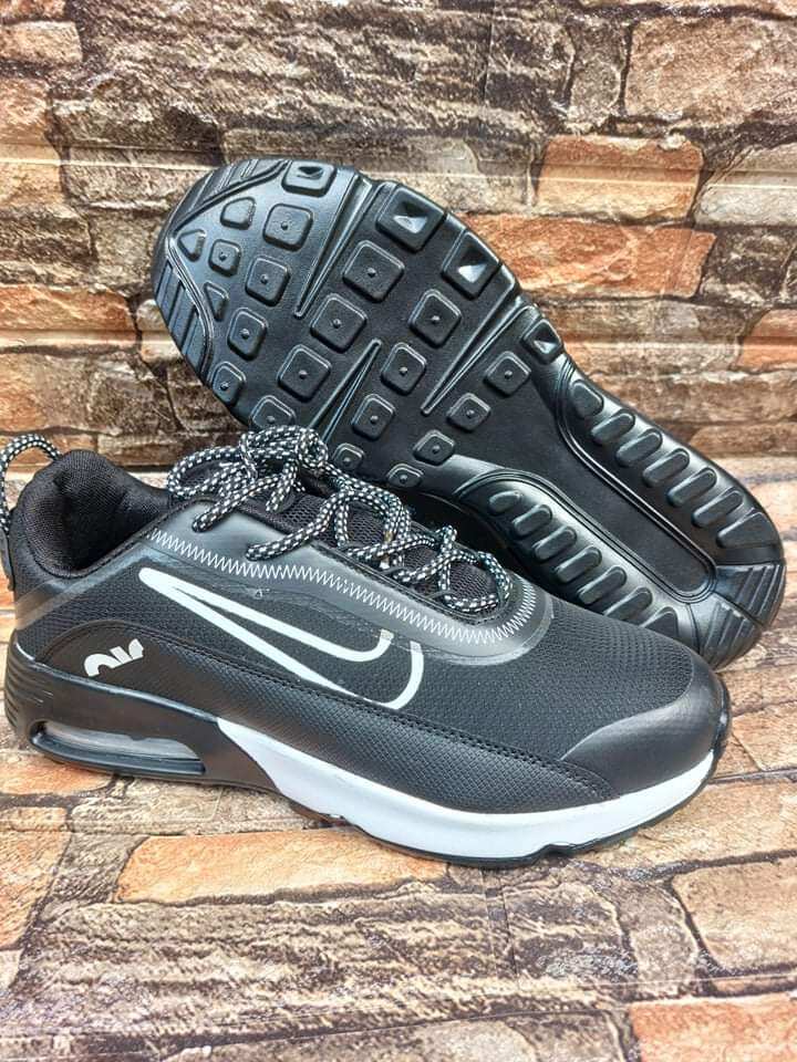 air max steel toe shoes