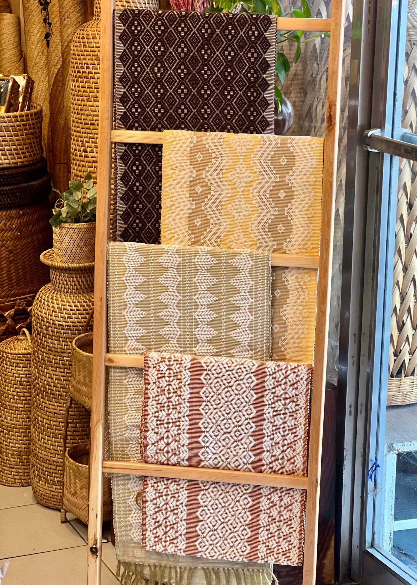 Product photo of Arkus Balay Pinilian Handwoven Table Runner from its Lazada listing
