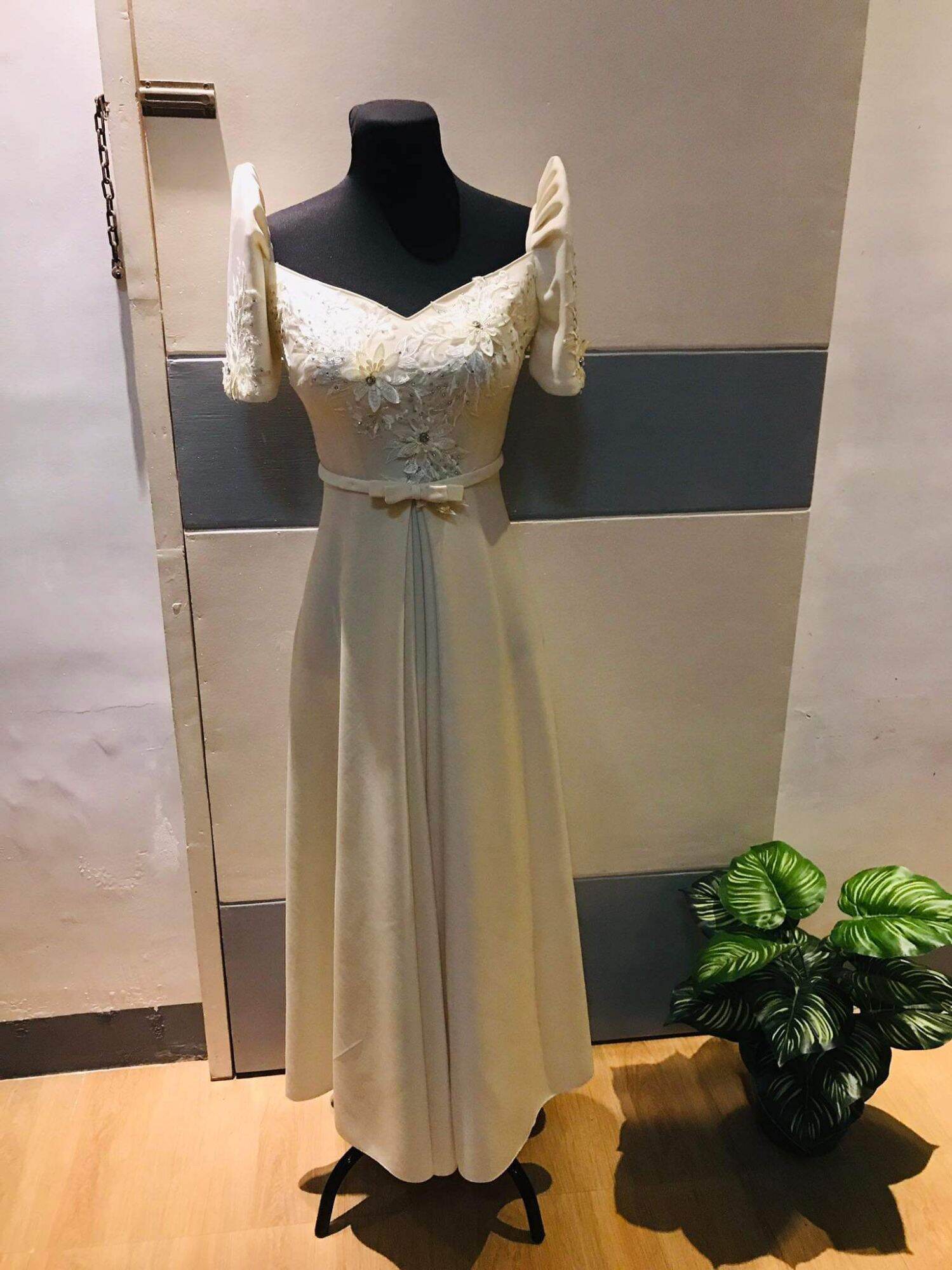 Wedding hot sale sponsor dress