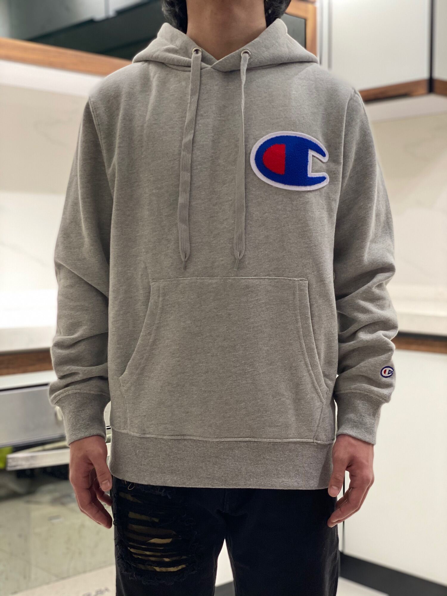 Champion sweater big c en outlet vivo