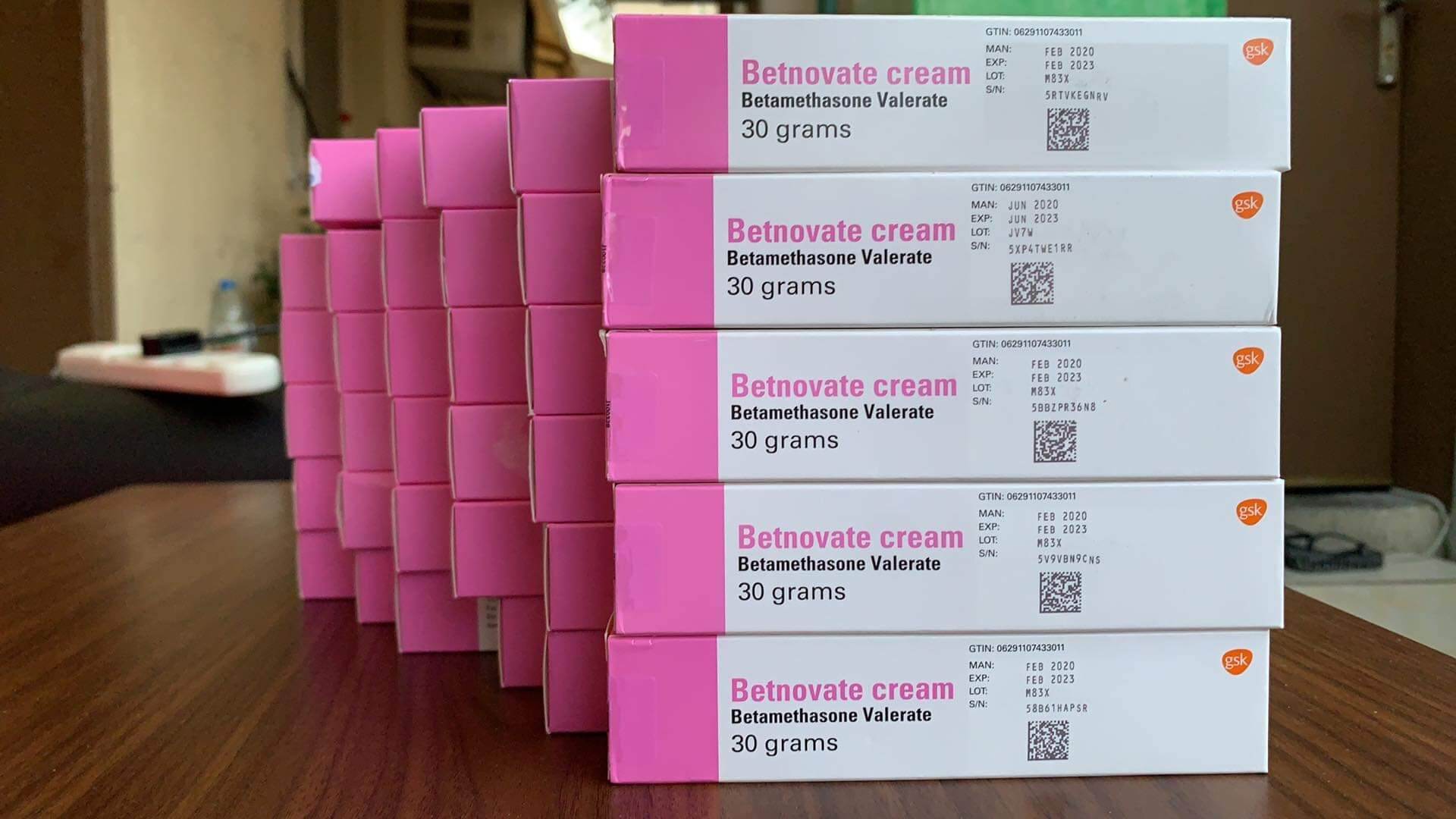 Betnovate Cream 30g (Betamethasone Valerate) Exp 20241 box Lazada PH