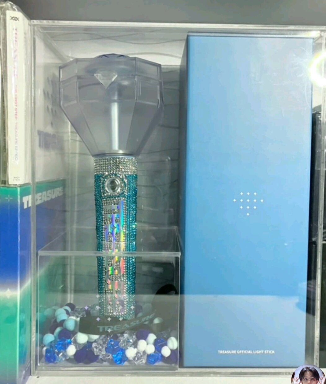 Acrylic case for your k-pop Lightstick