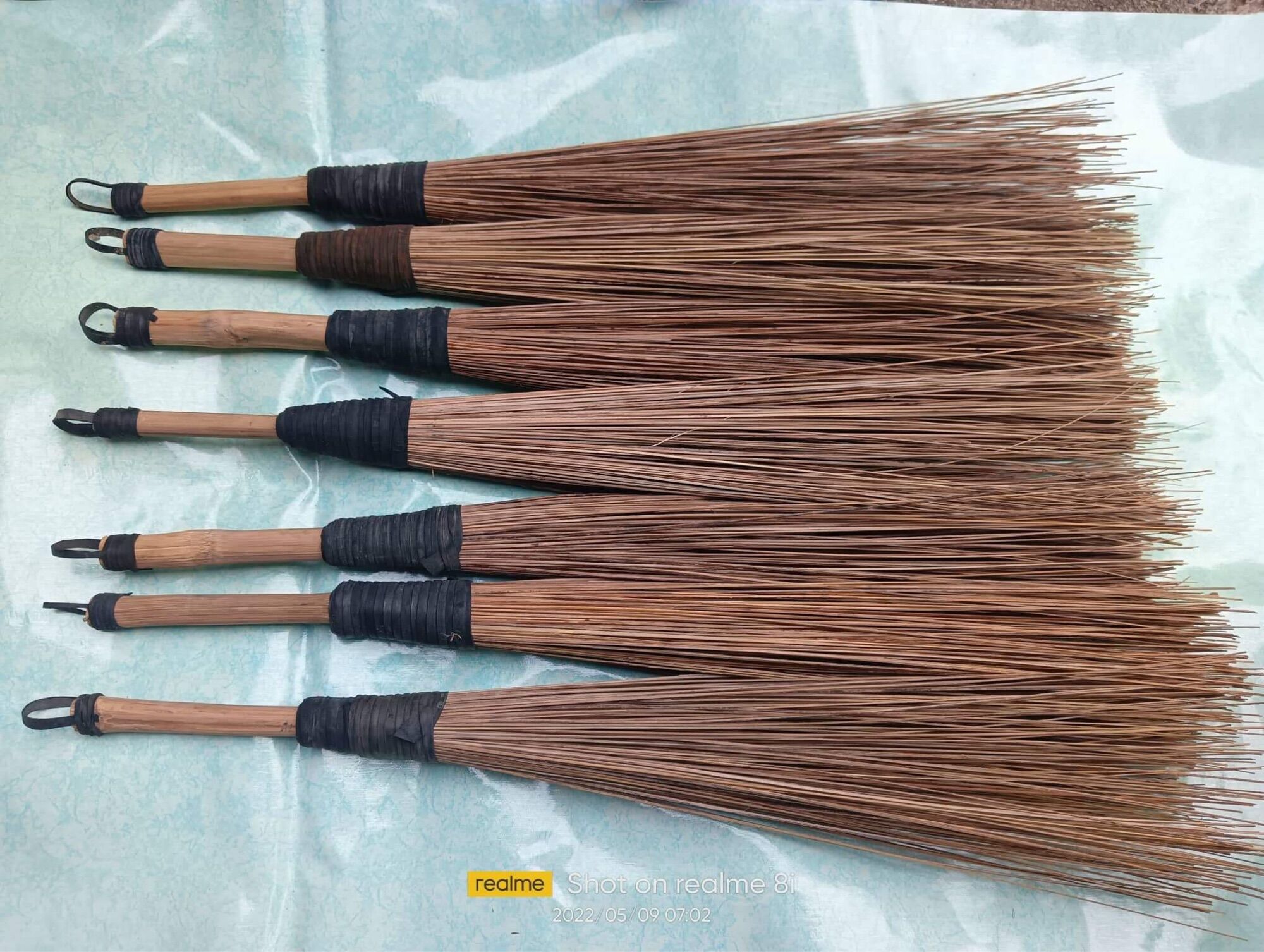 Small Walis Walis tingting/rubber handle (WITH SMALL STICK)(hard broom) big size ...
