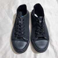 Advan All Black Wide Fit Low Top Shoelace Sneakers