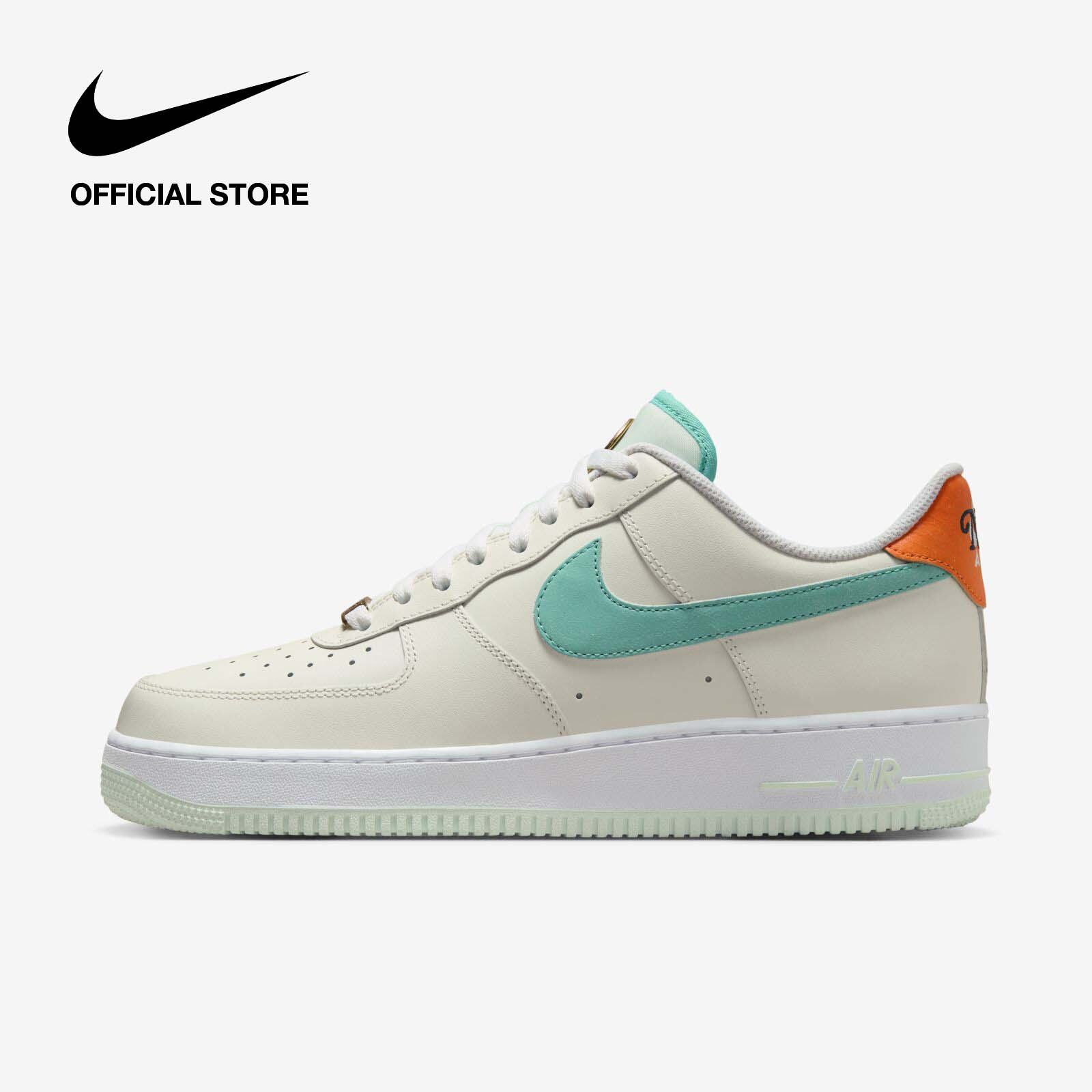 Nike Men's Air Force 1 '07 Shoes - Sail