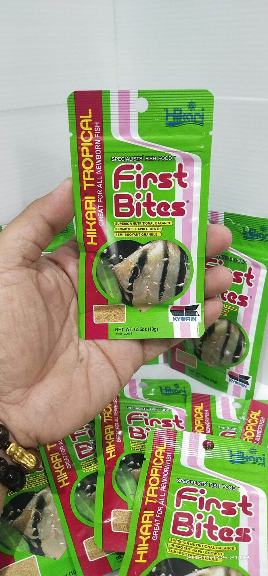 Hikari First Bites 100g. 