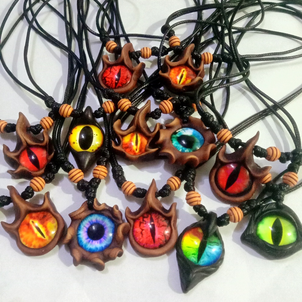 Amazon.com: WUSHIMAOYI Crescent Moon necklace Dragon Cat Eye Necklace  Pendant Purple Colorful Art Jewelry Purple pendant : Clothing, Shoes &  Jewelry