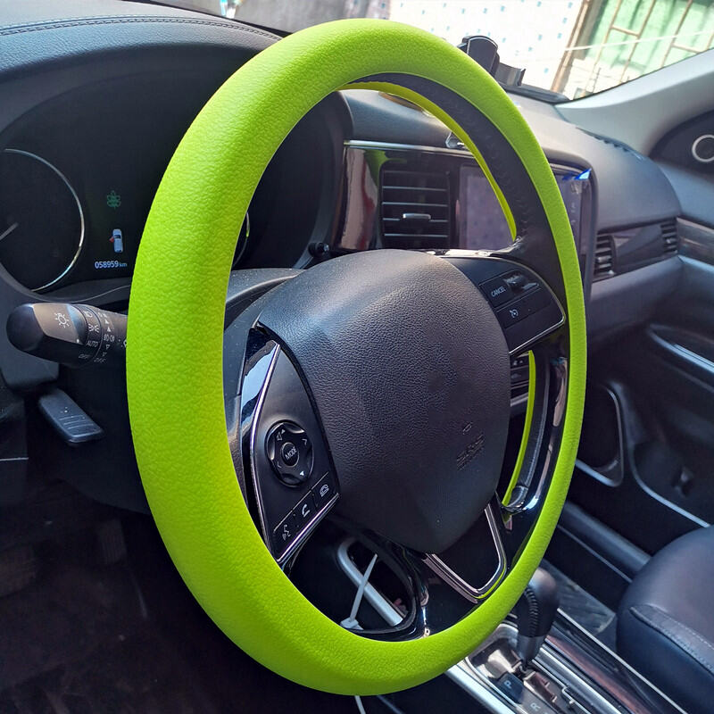 Silicone Steering Wheel Cover - Non-Slip, Fashionable, Odorless 