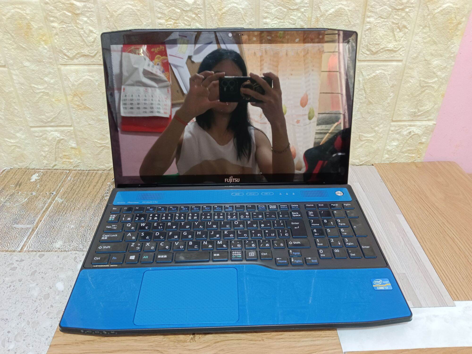 Fujitsu Lifebook AH77/J - High-Quality Preloved Laptop