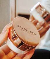 makeup revolution conceal and fix translucent loose setting powder  13g