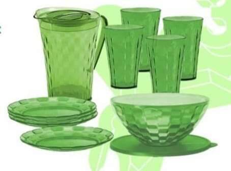 Jenns Tupperware Shop