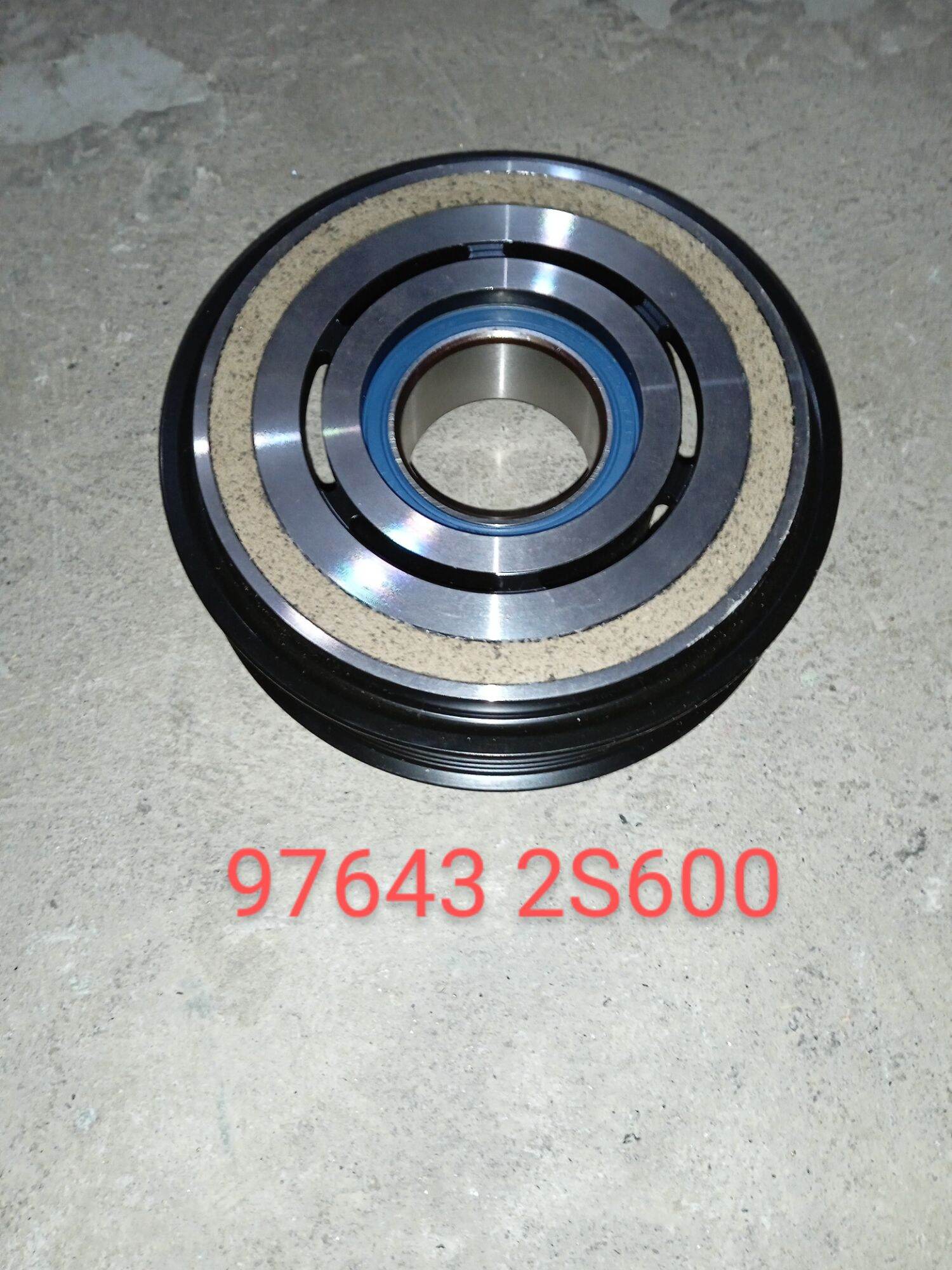 97643 2S600 BRAND NEW ORIGINAL KOREAN MADE AIRCON COMPRESSOR PULLEY