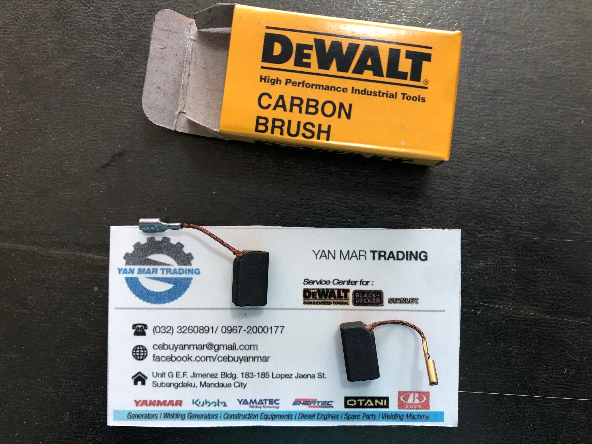 N097696 Carbon Brushes For DWE4120 DWE4011 DWE4012 Carbon Brush For